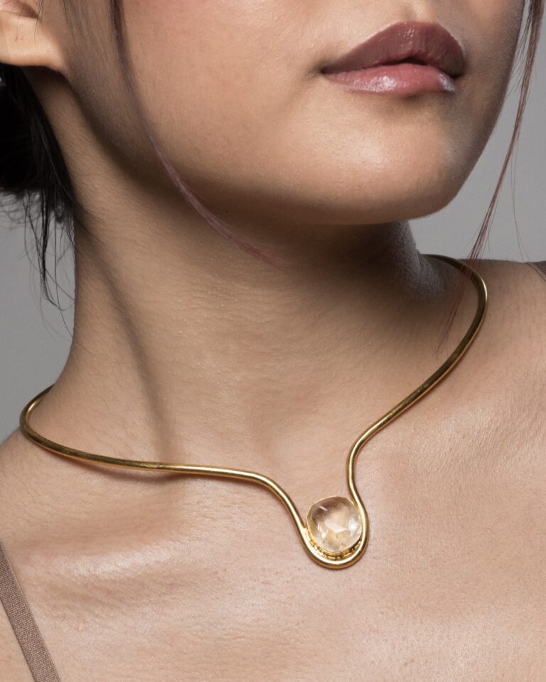 Luna necklace