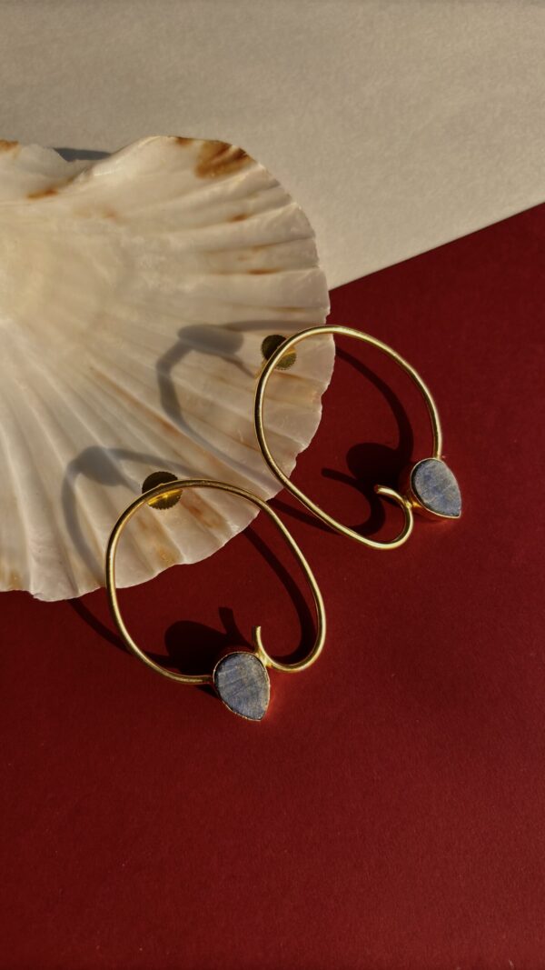 Capri earring